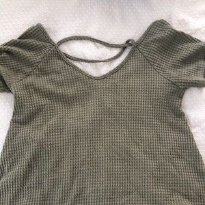 Green cross back shirt